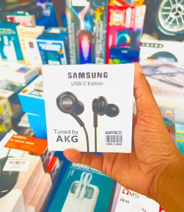 AKG Type C Earphone